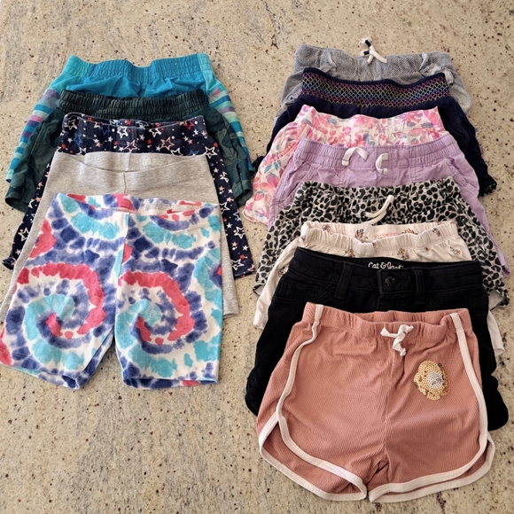 Multiple Other - Lot of 13 Girls Size 6/6x shorts